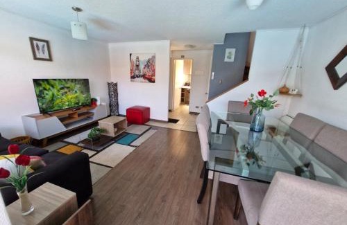Los Angeles House | CASA CONDOMINIO CON PISCINA 5Personas 3Dormitorios 2Baños