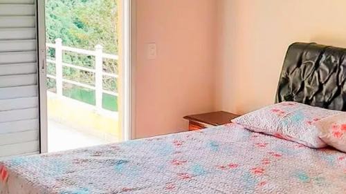 Jacarei House | Casa confortável com piscina e rio em Jacareí