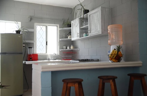 Tohoku House | Casa Corazon - Cozy 2 bedroom house downtown, 5 min from the beach!.