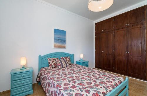 Pata de Baixo Apartment | Casa Costa e Silva by Intiholidays
