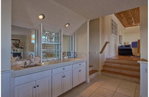 Happy Hill House | Casa Coventry