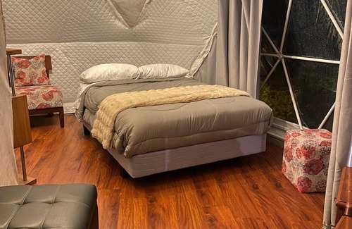 Banos de Agua Santa Bed & Breakfast | Casa Cram