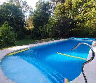 Bosque Peralta Ramos Cabin | Casa Cuatro Robles