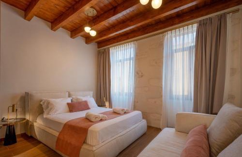 Old Town Rethymnon Apartment | Casa D'oro - Luxury Suites