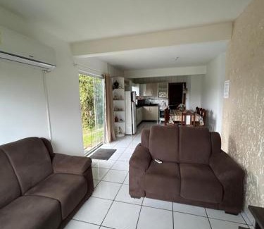 Garopaba House | Casa da Laura - Praia Garopaba