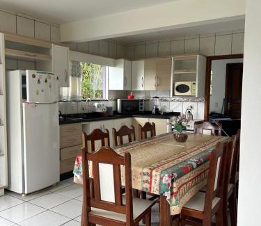 Garopaba House | Casa da Laura - Praia Garopaba