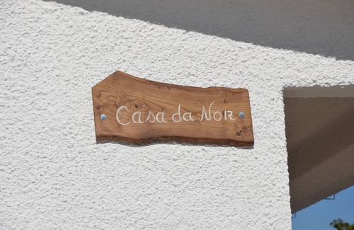 Lousa House | Casa da Nôr .Local accommodation