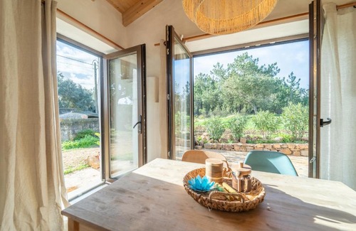 Abris Apartment | Casa da Paz