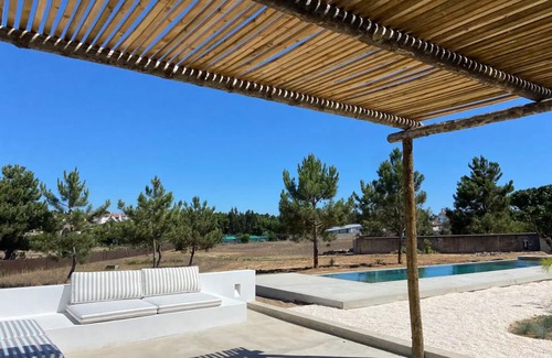 Vila Nova de Santo Andre House | Casa da Pergola - Vila de Design de Praia Piscina Privada