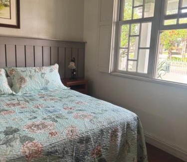 Tibagi House | Casa da Praça Hospedaria