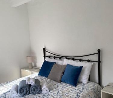 Serta House | Casa da Ribeirinha