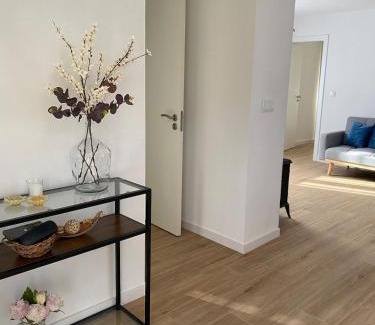 Serta House | Casa da Ribeirinha