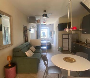 Monteleone d'Orvieto Apartment | Casa Danesi