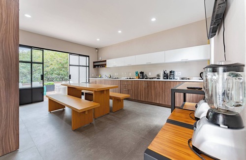 Colonia Cuauhtemoc Apartment | Casa Danubio Reforma by VH