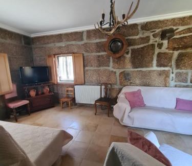 Guarda House | Casa das Pédrinhas Guarda