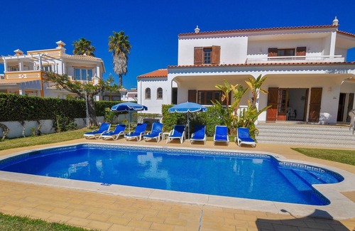 Santa Eulalia Villa | Casa Das Palmeiras OCV - Ideal for Families