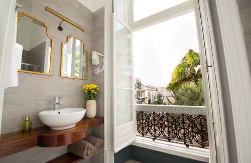 Ponta Delgada Bed & Breakfast | Casa das Palmeiras Charming House Azores