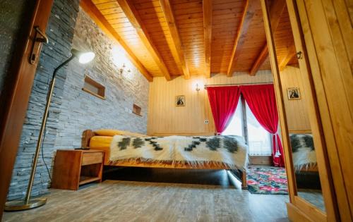 Borsa House | Casa DAVIDEN