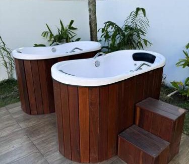 Praia de Barequecaba House | Casa de alto padrão, com 5 suítes, a 50m praia de Barequeçaba