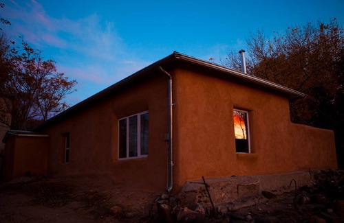 Abiquiu House | Casa de Artista located in the charming village of Abiquiu