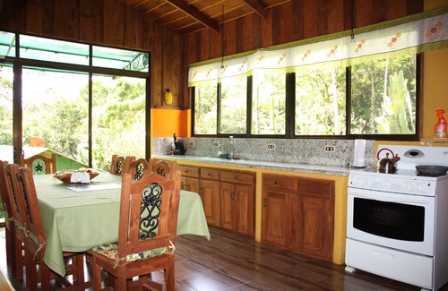 Venecia House | Casa de Campo Montaña de Agua