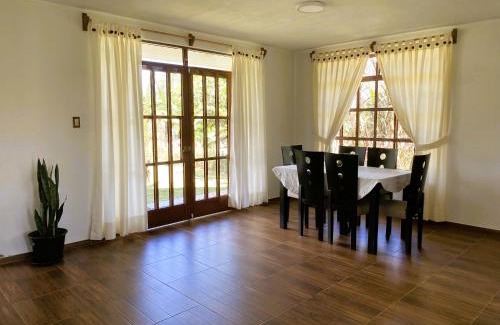 Oxapampa Ski Chalet | Casa de campo