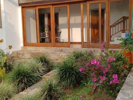 La Vega House | Casa De Campo SanAngel