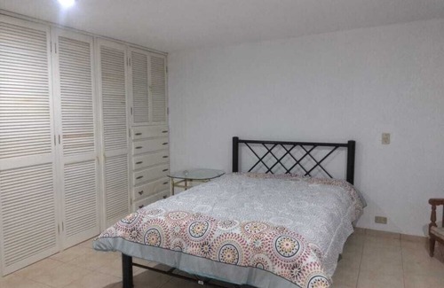 Coyoacan House | Casa de Irma para visitar la ciudad o de negocios