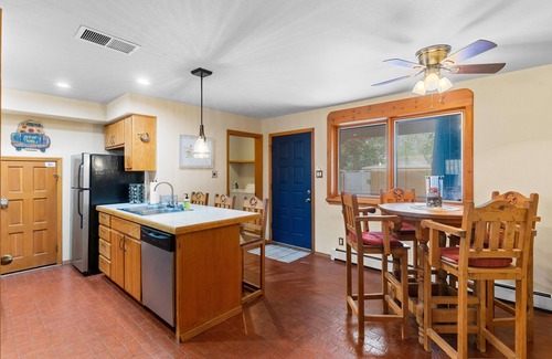 Downtown Albuquerque House | Casa de Kokopelli - Get a sense of the "New Mexico True" feel!n