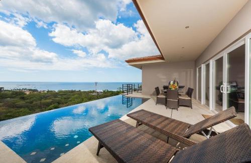 Tamarindo House | Casa De La Perla, Ocean View 4 Bedroom Home