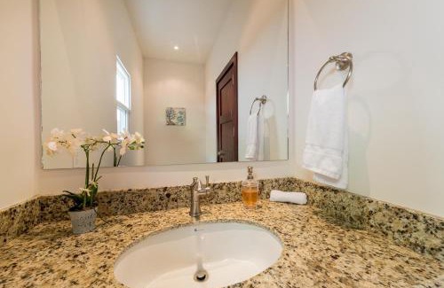 Tamarindo House | Casa De La Perla, Ocean View 4 Bedroom Home