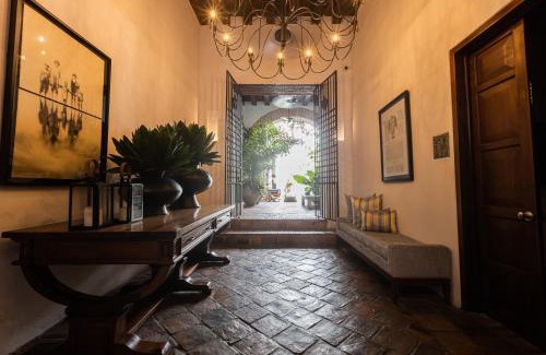 Centro Hotel | Casa de la Renta By Mustique