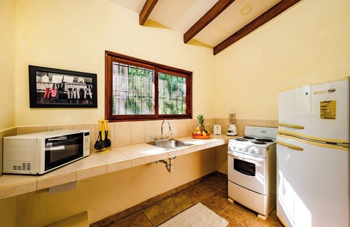 Palm Beach Estates Villa | Casa de La Vida Grande: A Tropical Paradise in Playa Grande