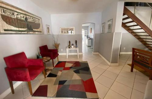 Sarandi House | Casa de lazer verde