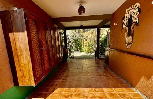 Jimenez Apartment | Casa de Linda