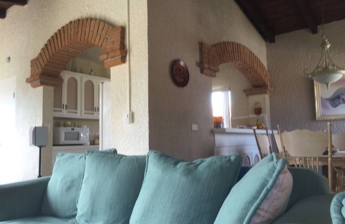 Salsipuedes House | Casa De Locos in the Bahamas