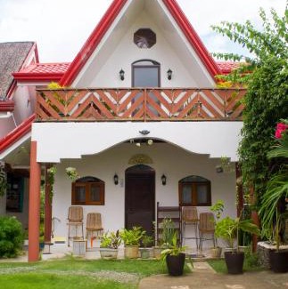 General Luna Resort | Casa De Moore - Ocean & Garden View Siargao