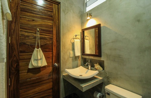Brisas de Zicatela Hotel | Casa de Olas Boutique Hotel