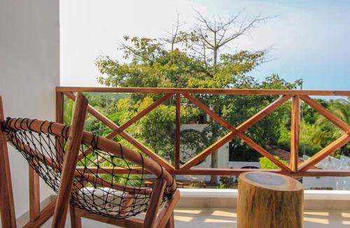 Brisas de Zicatela Hotel | Casa de Olas Boutique Hotel