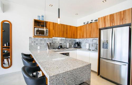 Diaz Ordaz House | Casa de Palm Springs, Luxe 2BR in Versalles