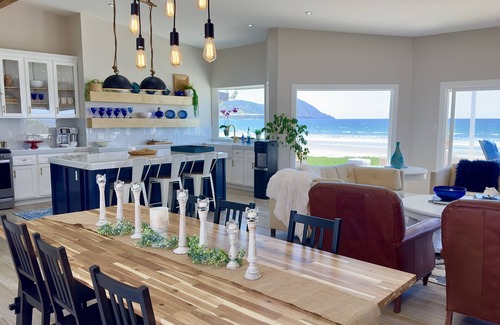 Lengueta Arenosa House | Casa de Paz, House of Peace, recently updated offering spectacular ocean views.