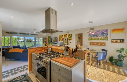 Indian Canyon Condo | Casa de Pomelo: Canyon Country Club Colony in South Palm Springs