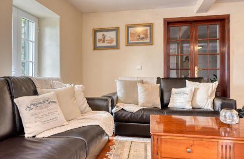 Canhas House | Casa de Ponte, a Home in Madeira