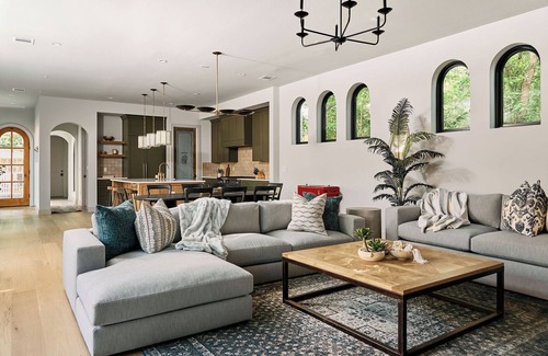 Govalle House | Casa De Prado by Lux Tiny Resorts