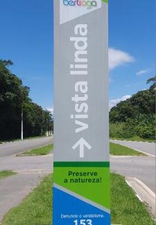Vista Linda House | CASA DE PRAIA COM DUAS PISCINAS E GARAGEM