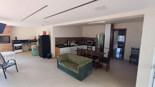 Itauna House | Casa de praia em Itaúna, Saquarema, Pertinho do mar 150 m da areia com 3 quartos e ar condicionado