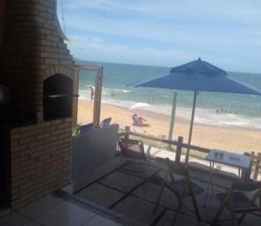 Macae House | Casa de Praia PÉ NA AREIA em Rio das Ostras RJ