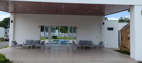 San Miguel House | Casa de Reyes