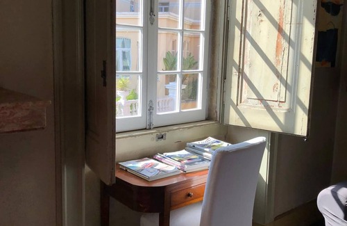 Parede Apartment | Casa de Santa Teresa - South Wing