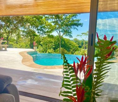 Portalon House | Casa de Teak